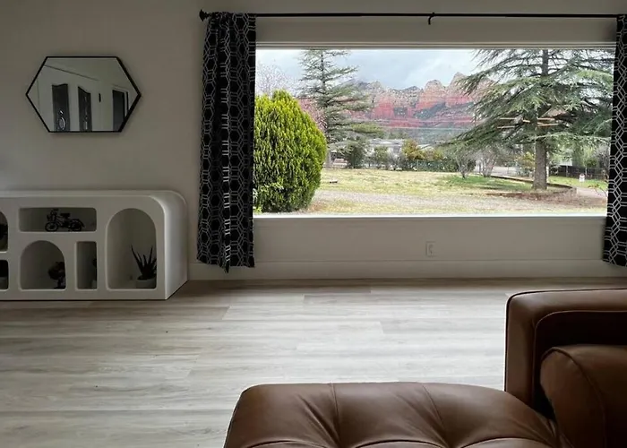 Uptown Retreat Wit Views And Hot Tub Casa vacanze Sedona